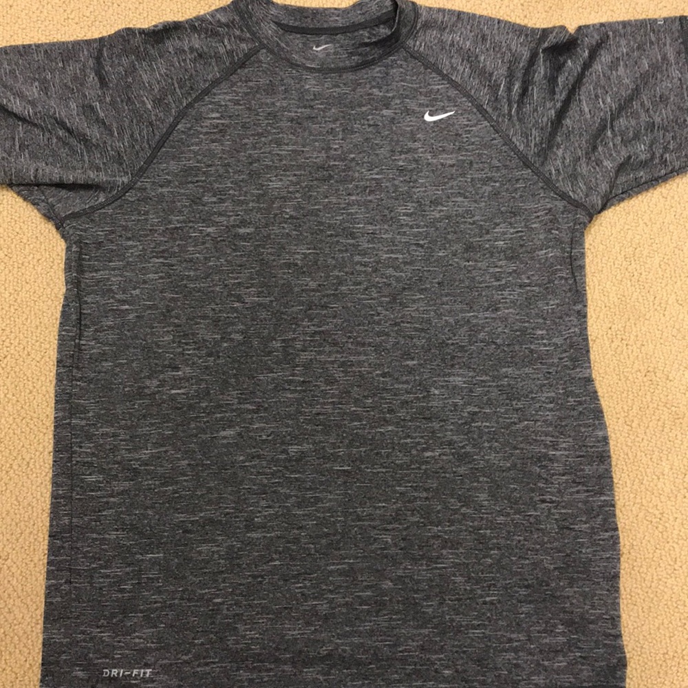 Nike Dri Fit Men’s active shirt